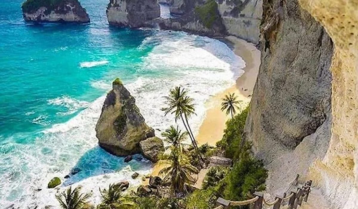 Bali surgatropis galeri lelah bahagia