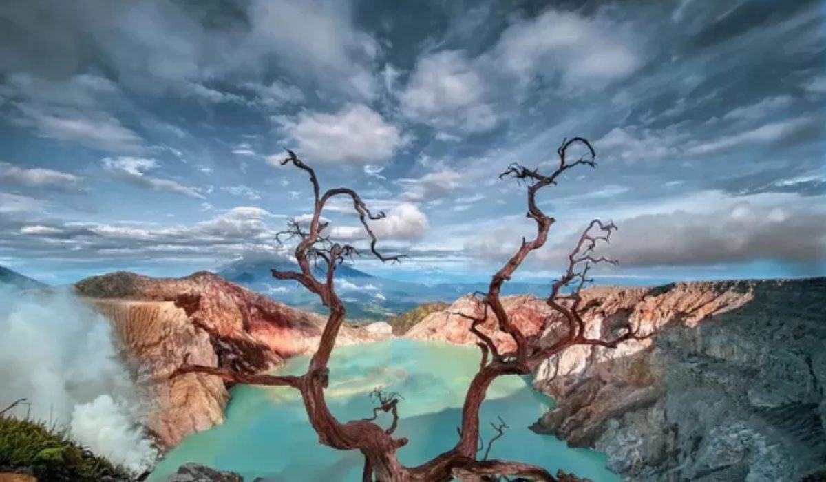 Kawah Ijen galeri lelah bahagia