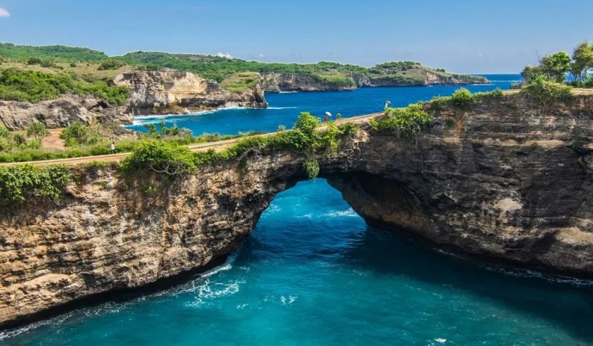 nusa penida bali galeri lelah bahagia